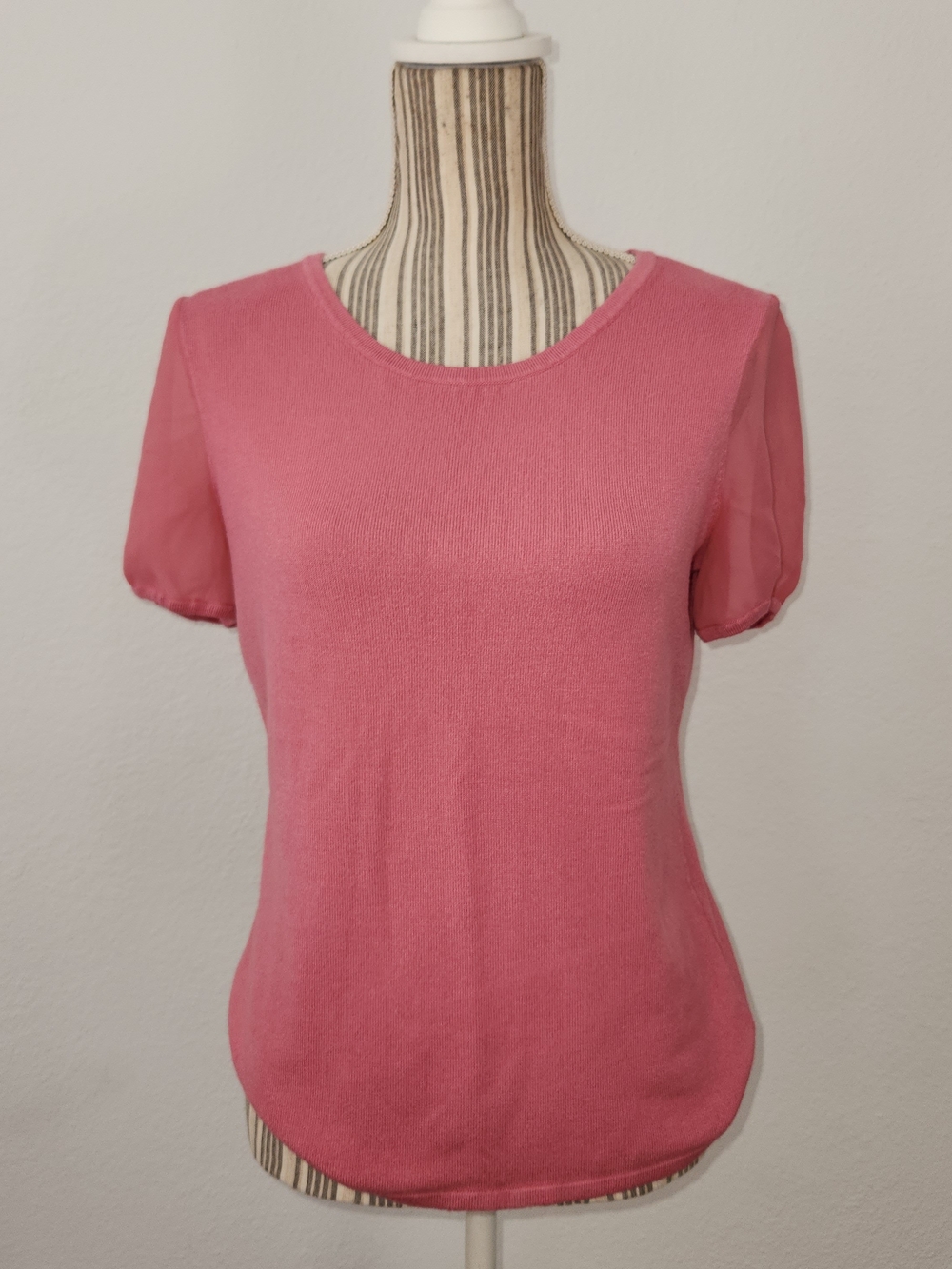 White House Black Market Pink Knit Top Sheer Puff Sleeve Keyhole Back Size M